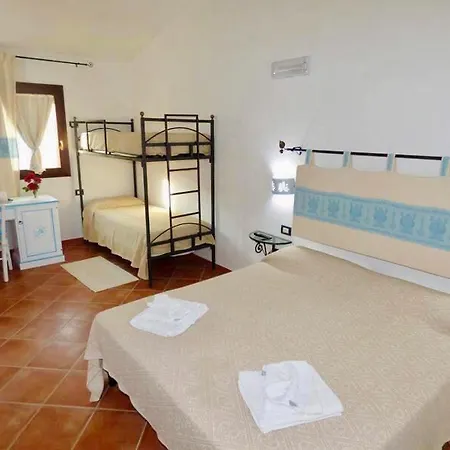 La Rocca Manna Alloggio per agriturismo San Teodoro (Sardinia)