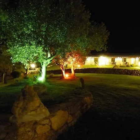 Alloggio per agriturismo La Rocca Manna San Teodoro (Sardinia)