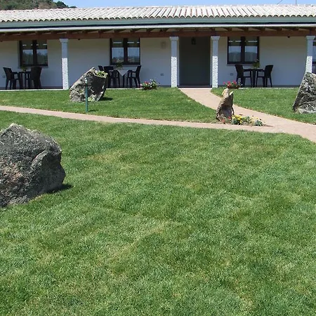 Alloggio per agriturismo La Rocca Manna *